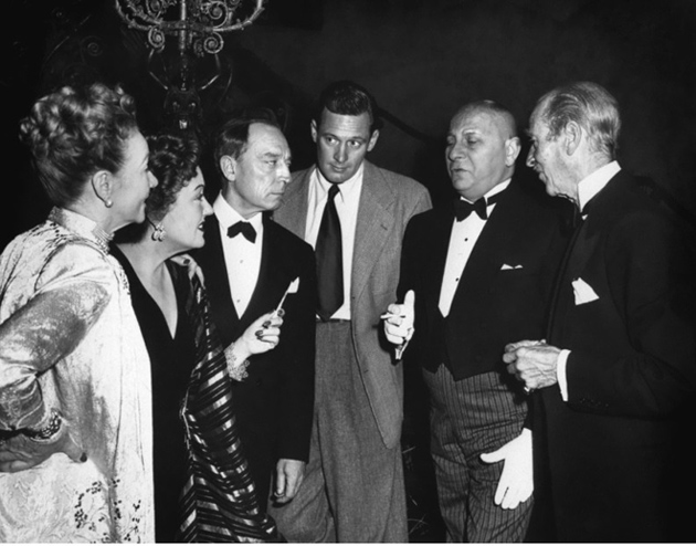 Anna-Q-Nilsson-Gloria-Swanson-Buster-Keaton-William-Holden-Eric-von-Stroheim-Harry-Warner-Sunset-Boulevard-1950
